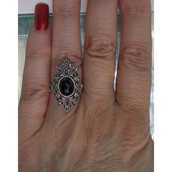 925 STERLING SILVER Black Onyx Marcasite Ring - Picture 2 of 15